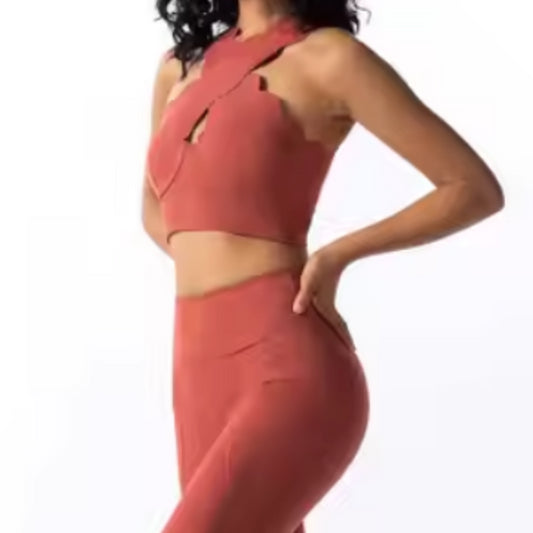 Cloudy Two Shoulders Bra and Legging Set